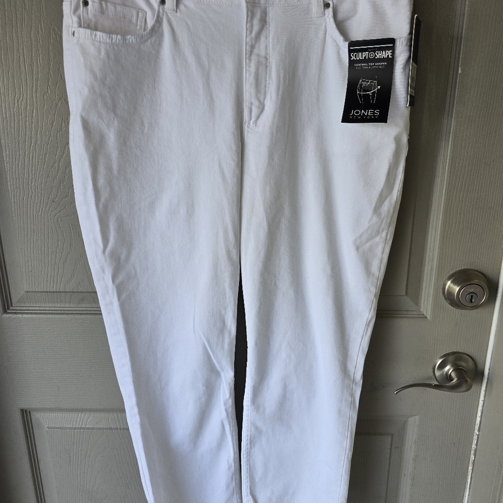 Jones New York Lexington Capri Jeans Sz 12 White Women Sculpt Shaper 34x24 - Picture 4 of 14